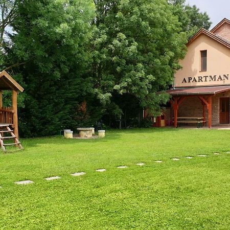 Gyulai-Fuerdo-Apartman Ii. Экстерьер фото