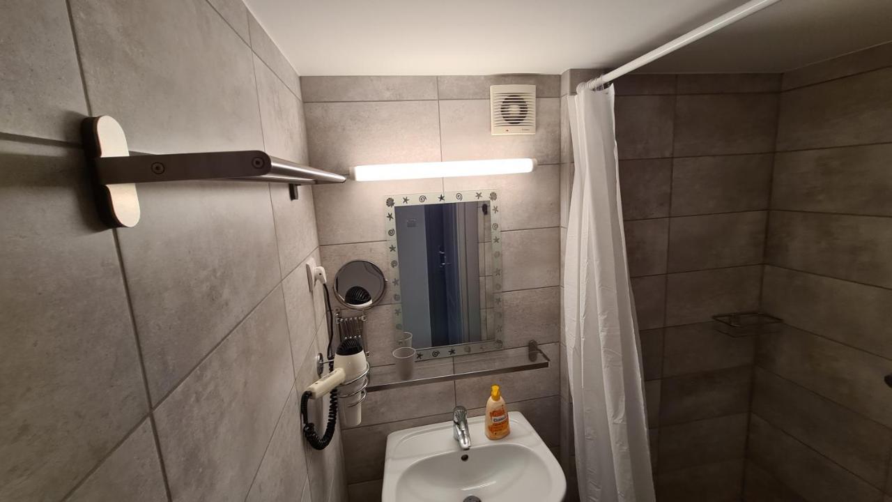 Gyulai-Fuerdo-Apartman Ii. Экстерьер фото